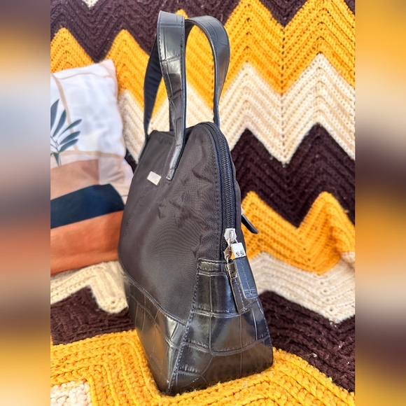 Authentic Esprit Handbag - Picture 8 of 8